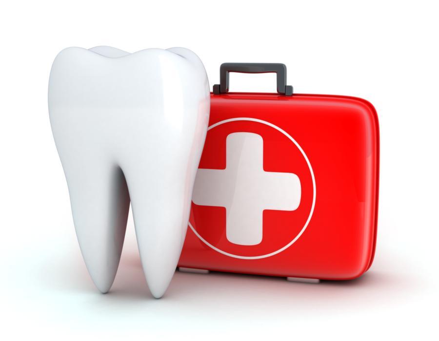 Image of a tooth with a first aid kit | Hermitage, PA | Thomas Family Dentistry